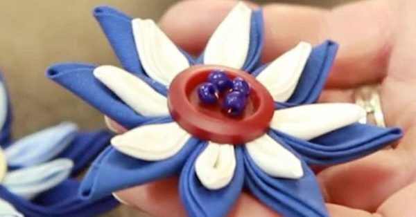 Kanzashi - textilní  kytičky - Obrázek 2