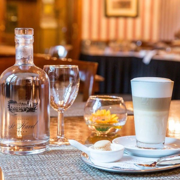 Degustační menu pro dva na zámku Chateau St. Havel — 6 exkluzivních chodů Ondřeje Slaniny + 6 druhů vín - Obrázek 2