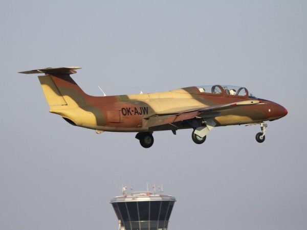 Let stíhačkou L-29 - Obrázek 2