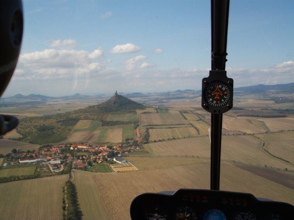 Let ve vrtulníku nad Řípem - Obrázek 2