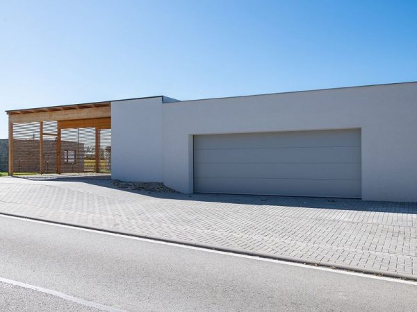 Moderní funkcionalistická vila se soukromým wellness jen pro vás - Obrázek 4