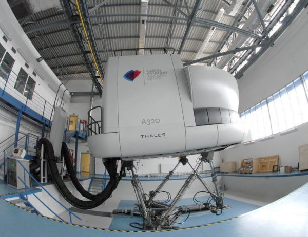 Pilotem dopravního letadla Airbus A320 - Obrázek 2